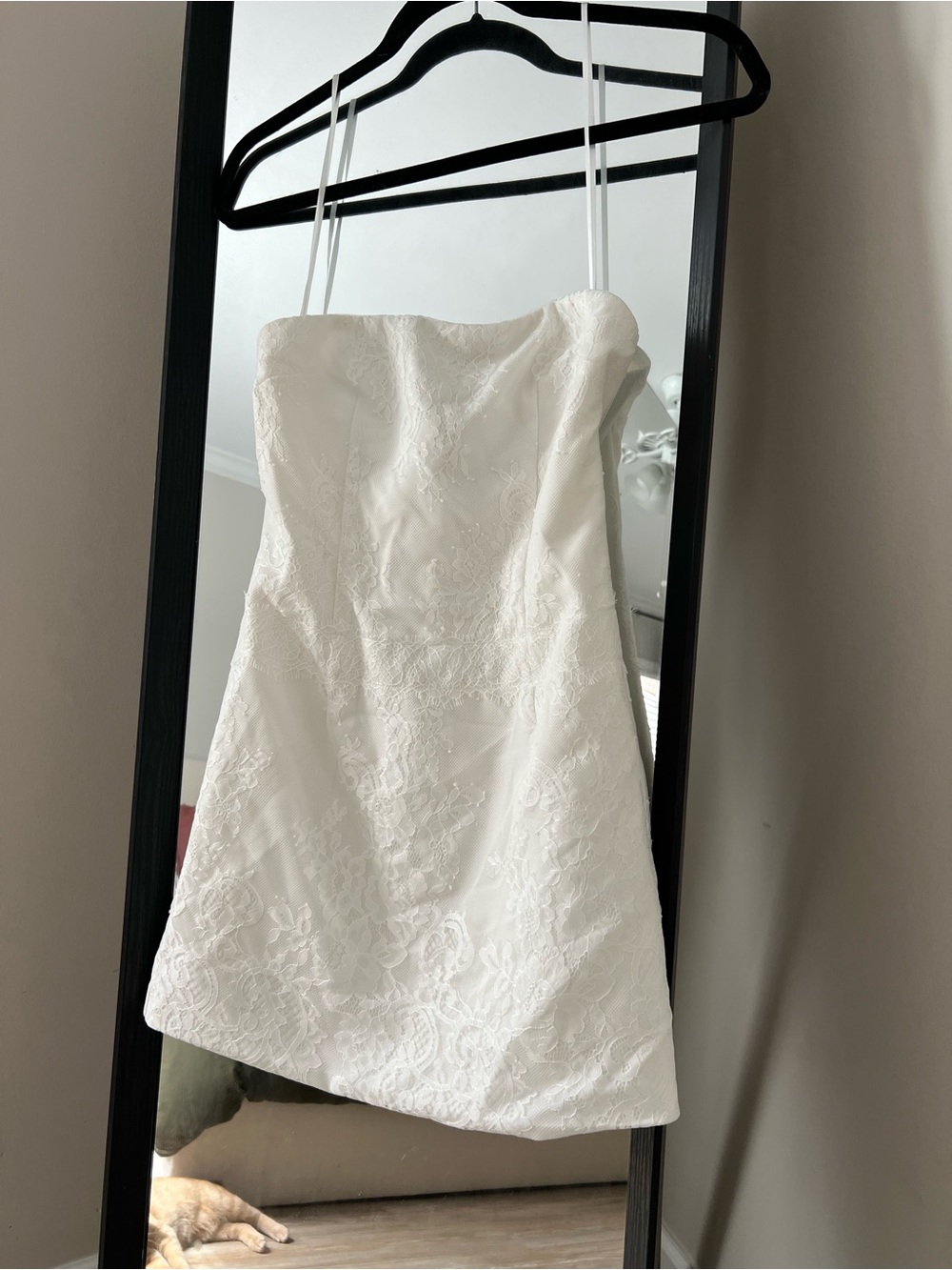 Hello Molly White Strapless Lace Mini Dress